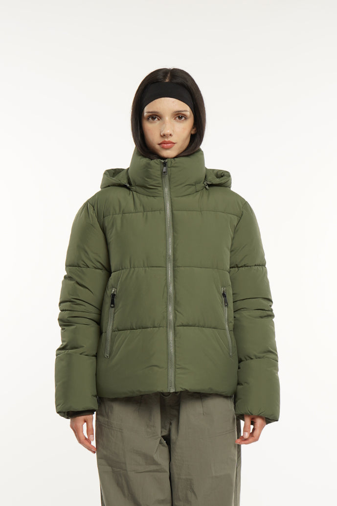 Detachable hooded down jacket