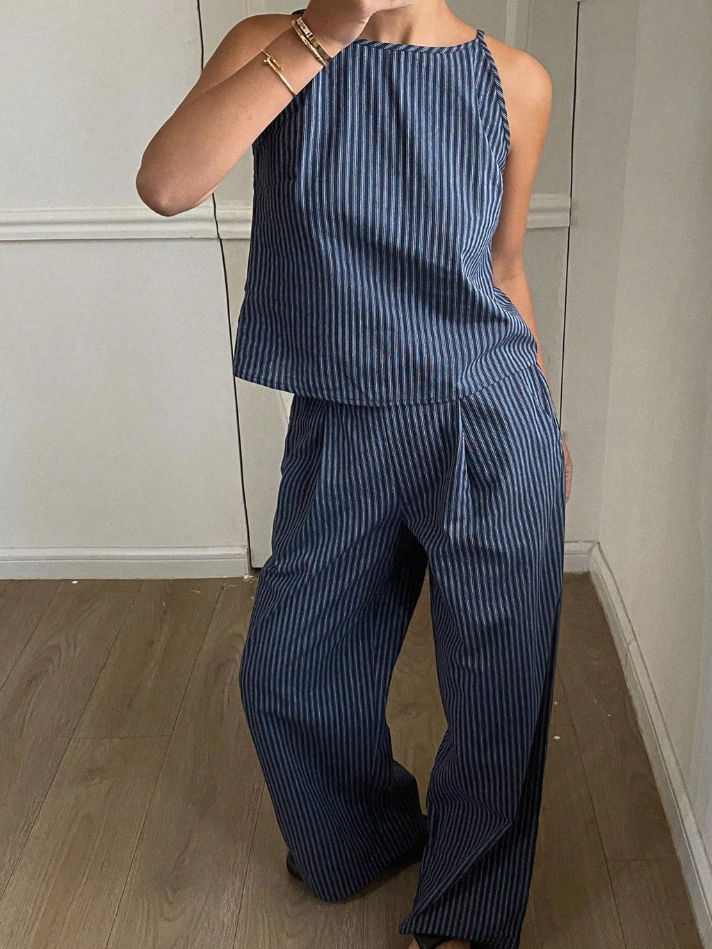 Two-Piece Women's Casual Summer Striped Lightweight Spaghetti Strap Sleeveless Top & Loose Long Pants Outfit Set, Comfortable Stylish Set