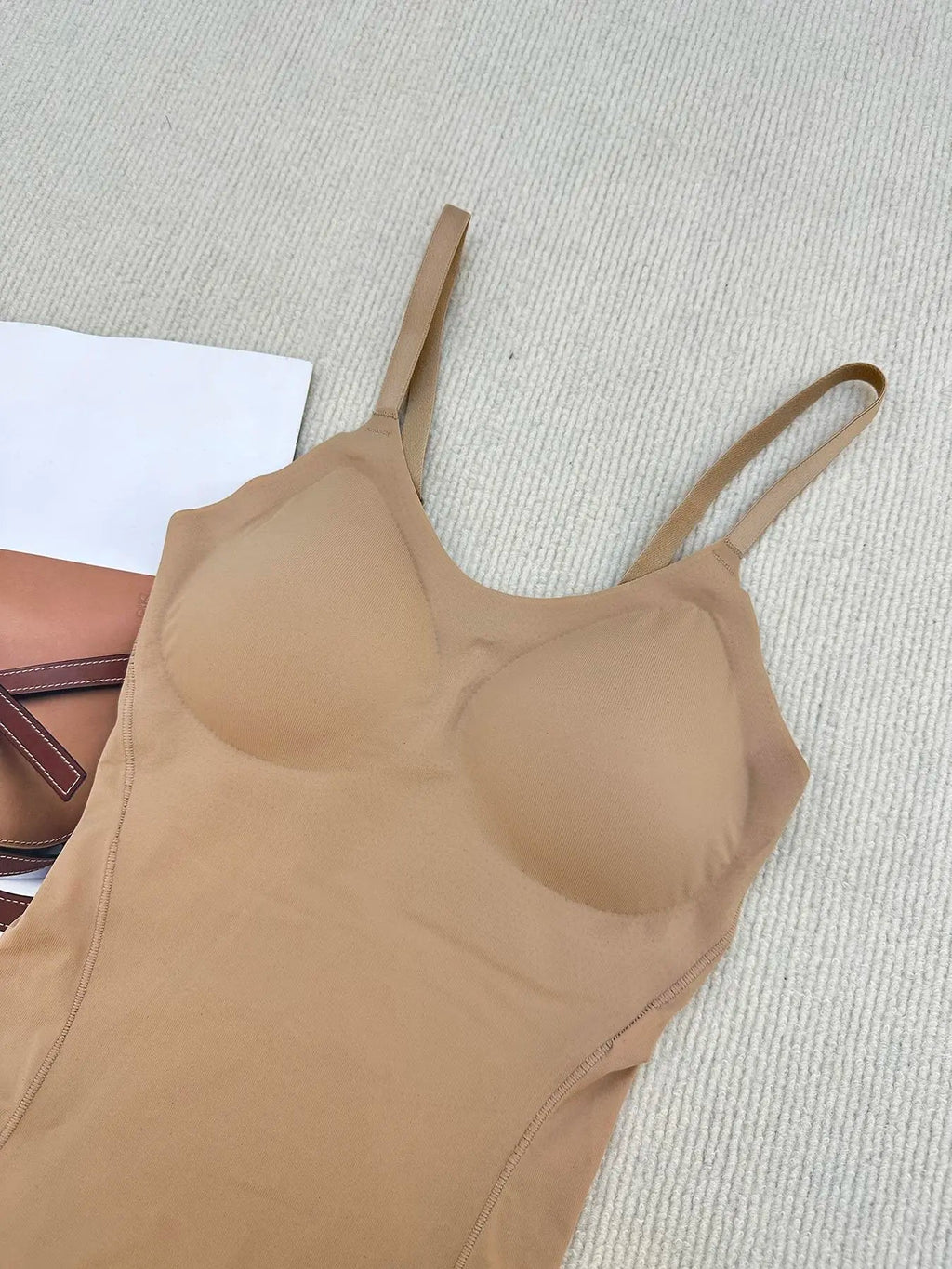 Women's Adjustable Spaghetti Strap Backless Padded Shapewear Bodysuit, Summer Clothes Women, Knitted Solid Ruched Seamless Wireless Basic Bodysuit for Summer, Women's Shapewear for Everyday Wear