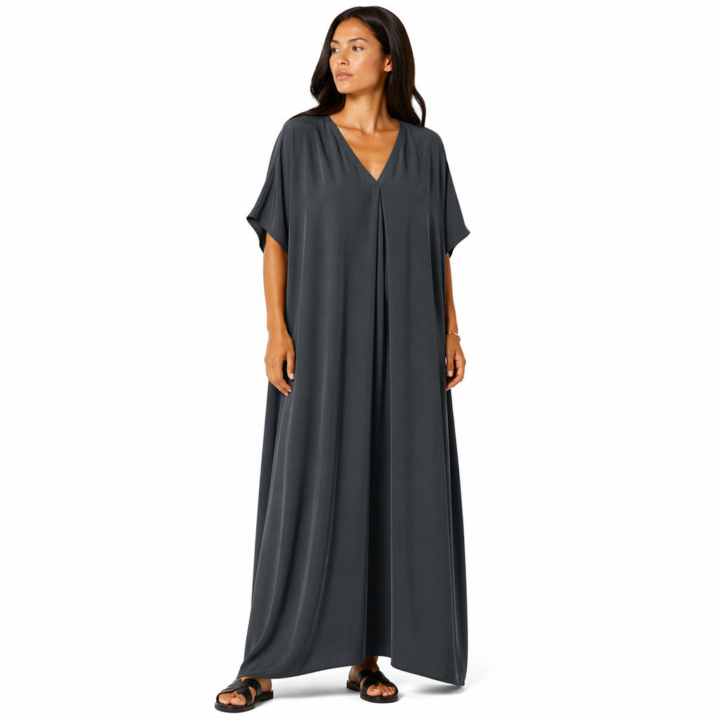 Women's long, flowy, oversized V-neck dress – chic and comfortable for summer.