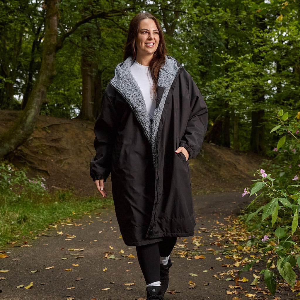 Drying Robe Waterproof Wind Resistant Changing Robe Soft Sherpa Fleece Lined Oversized Hooded Long Sleeve Coat Jacket for Kids Adults Men Women Surfing Beach Swimming Keep Dry