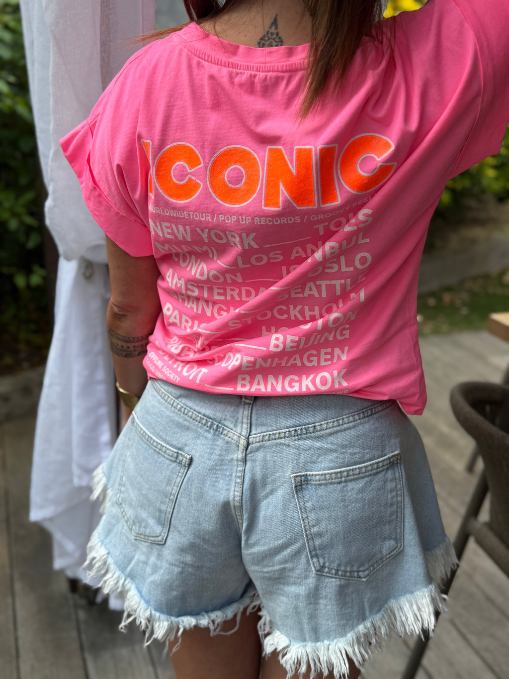 T-shirt