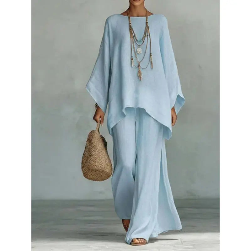 New women's set: loose-fitting shirt and wide-leg trousers