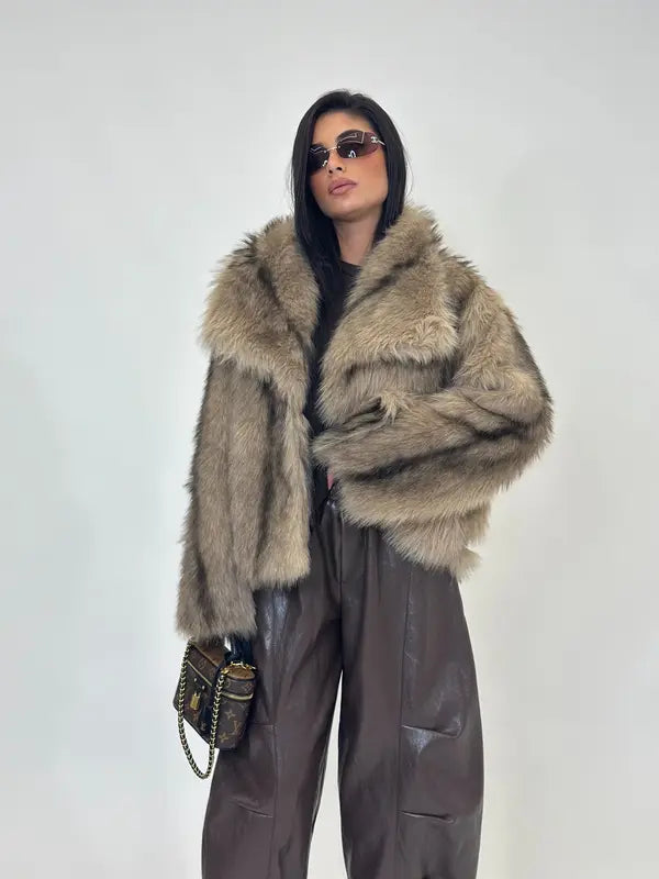 Women's Solid Color Faux Fur Fuzzy Jacket, Casual Long Sleeve Collared Fuzzy Coat for Fall & Winter, Women's Clothing for Daily Wear, Cute Tops