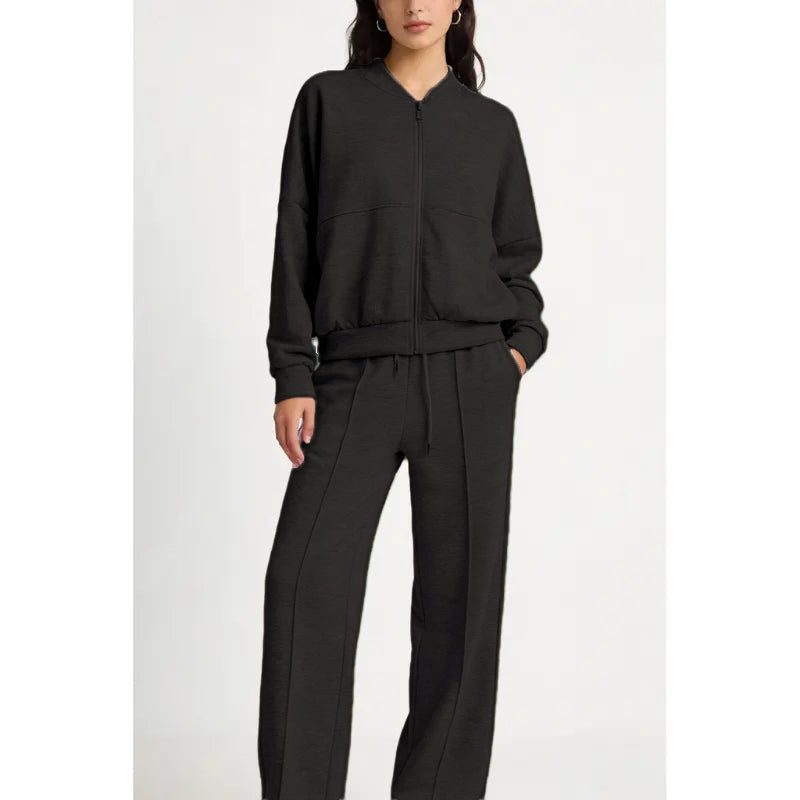 Spring tracksuit with zippered, fleece-free lining
