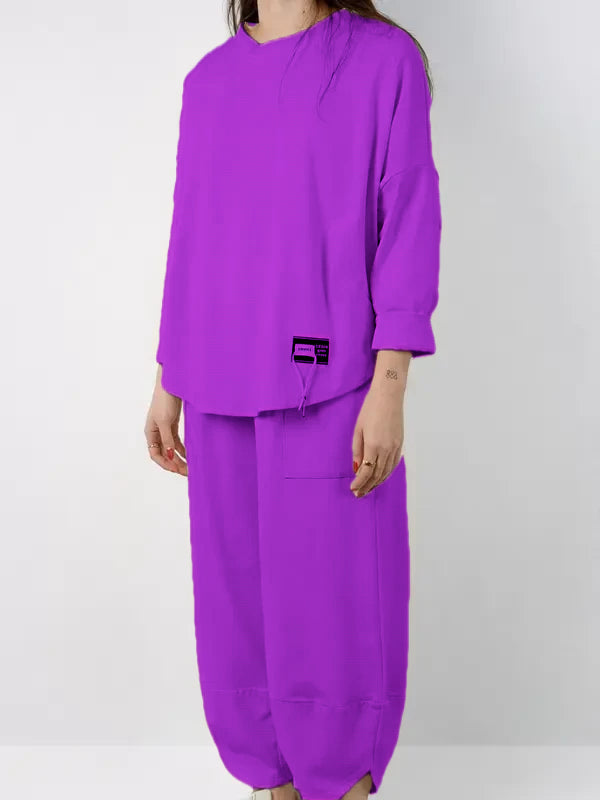 SPRING two-piece set consisting of a shirt and trousers made of soft and compact fabric