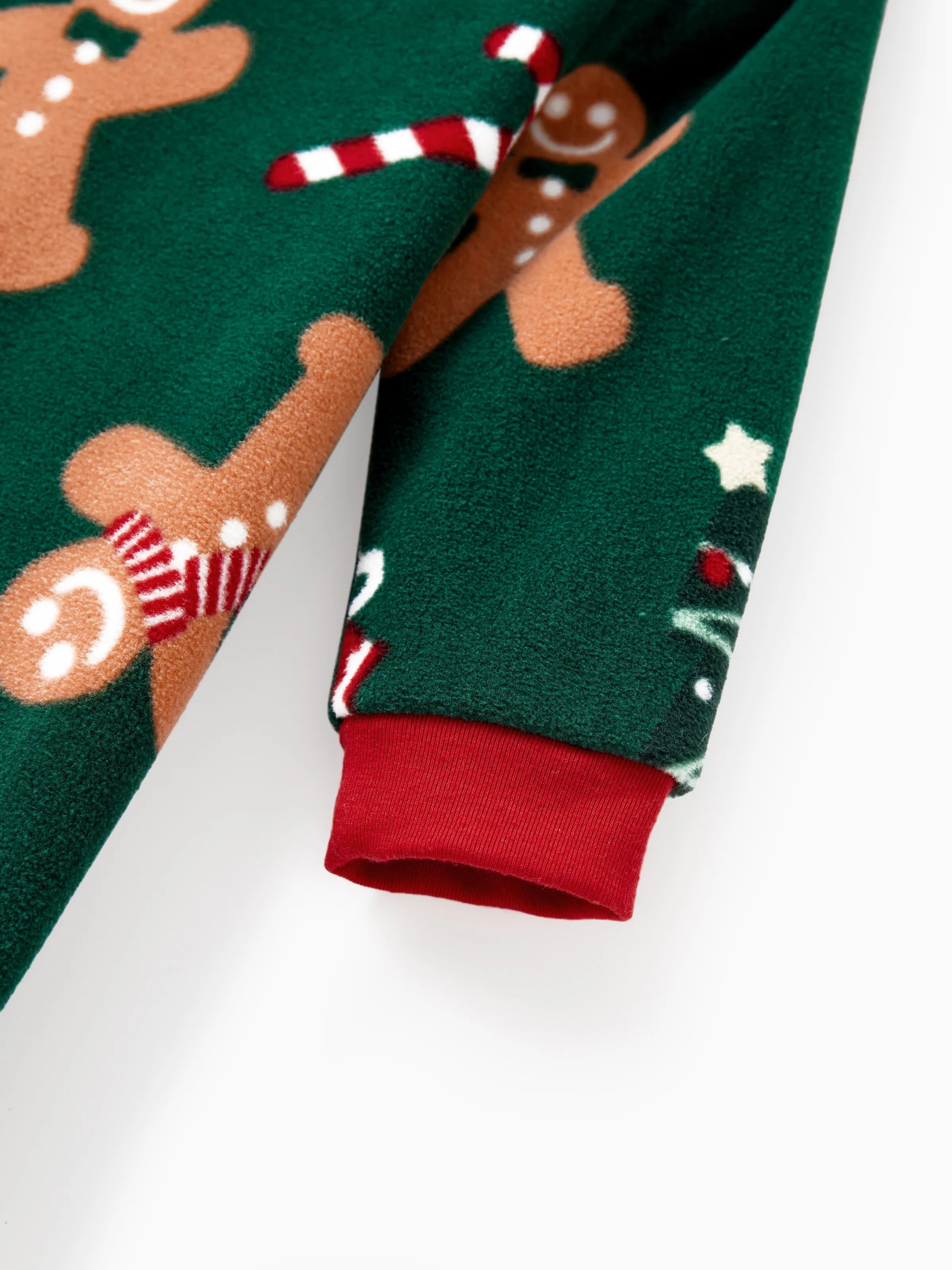 Christmas Pajamas Family Matching Fleece Gingerbread Man Long Sleeves Pajamas Sets with Christmas Socks Dark Green