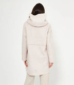 Women's autumn/winter hooded button-up coat, stylish and versatile, suitable for various occasions.