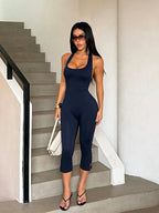Women's Solid Color Halter Neck Capri Jumpsuit, Casual Comfy Breathable Sleeveless Jumpsuit for Summer, Ladies Clothes for Daily Wear