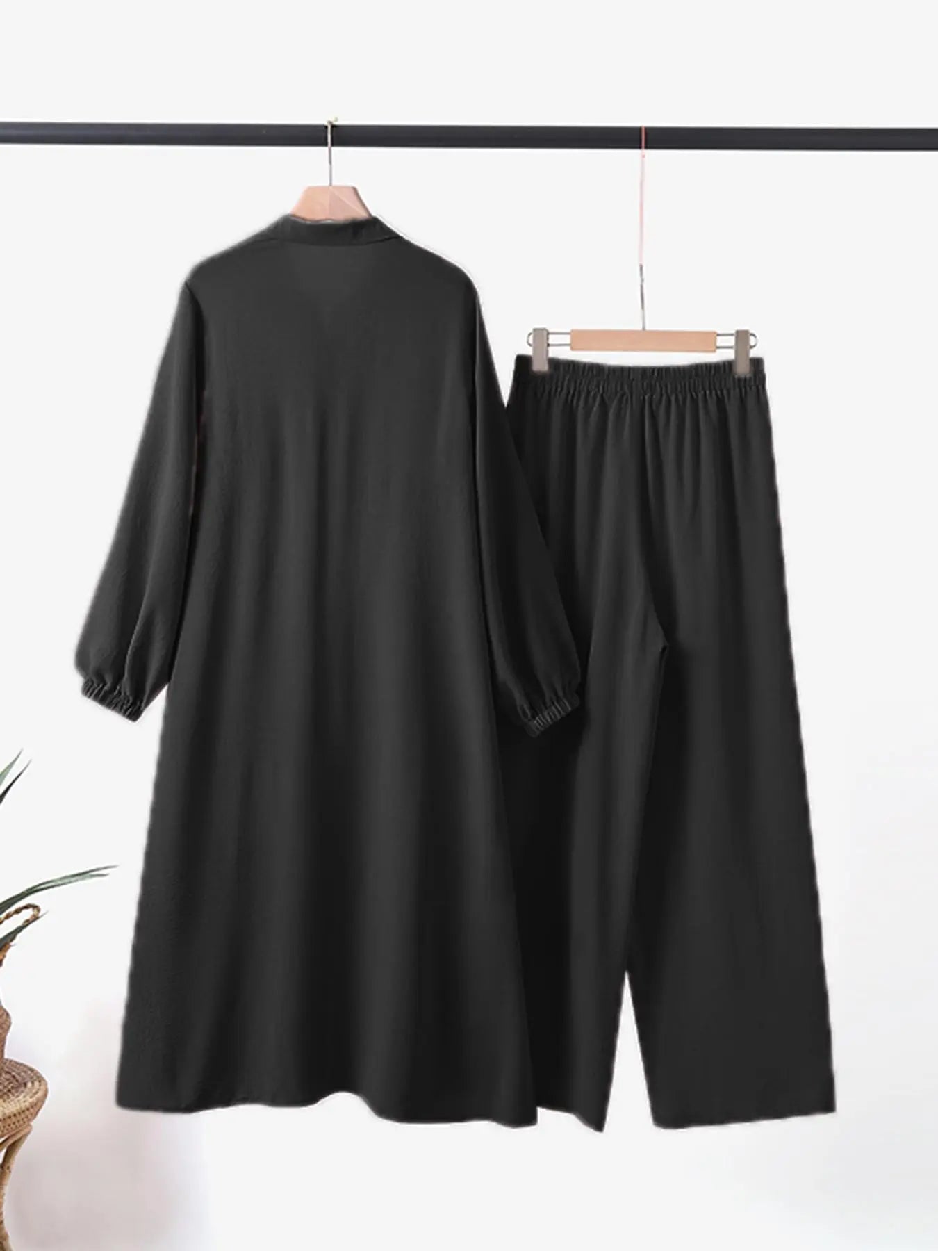Two-Piece Set Women's Solid Color Asymmetrical Hem Button Front Longline Shirt & Wide Leg Pants, Casual Pocket Bishop Sleeve Collared Top & Elastic Waist Trousers for Fall & Winter, Women's Clothes for Daily Wear, Women's Outfit Sets